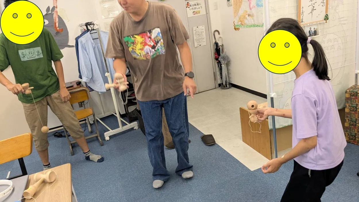 【野並教室】コマとけん玉遊び